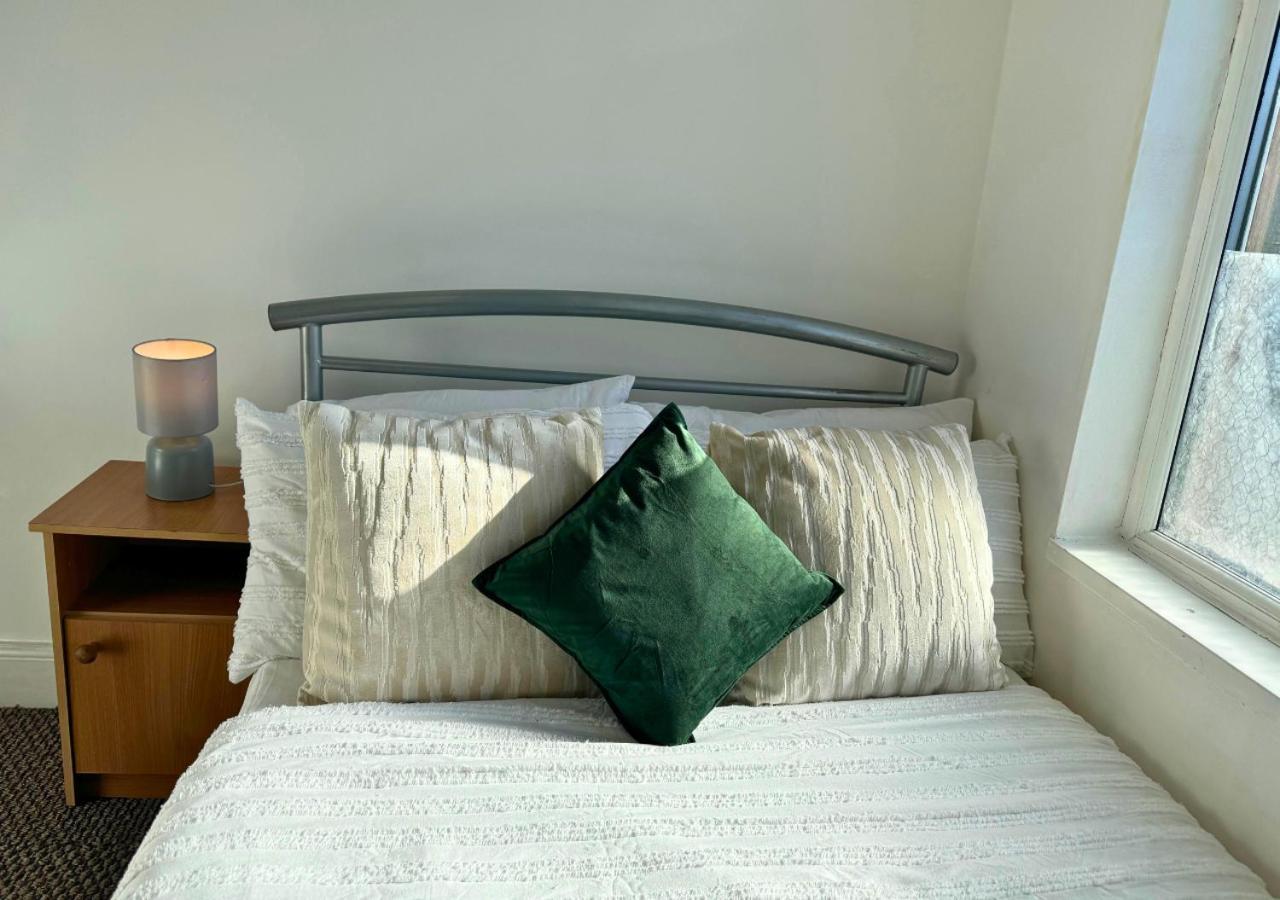 Apartment Cosy 2 Bed For Families With Free Parking Liverpool